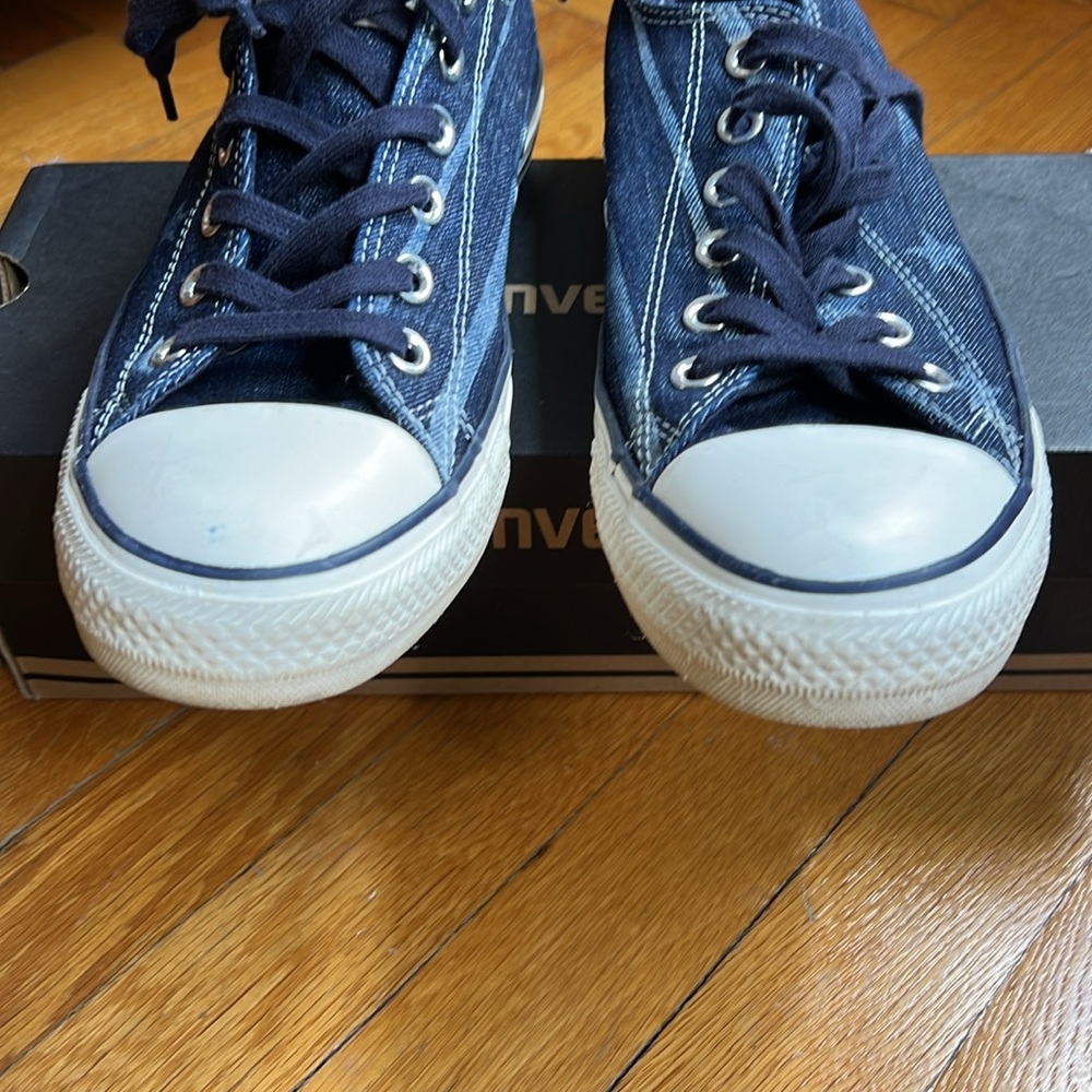 Converse Navy Blue Sneakers - Picture 6 of 8